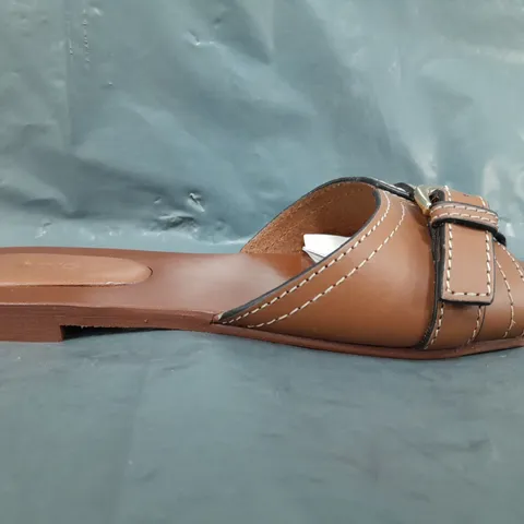 BOXED PAIR OF MNG WOMEN'S SANDALS IN COGNAC SIZE EU 37