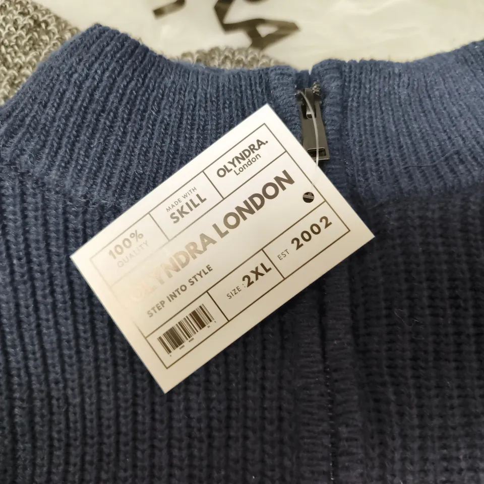 LYNDRA LONDON KNIT ZIP SWEATER – NAVY/WHITE/GREY BLOCK, SIZE 2XL