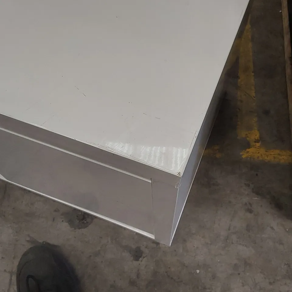 DESIGNER 2 DOOR WOODEN TV CABINET WITH GLASS SHELF
