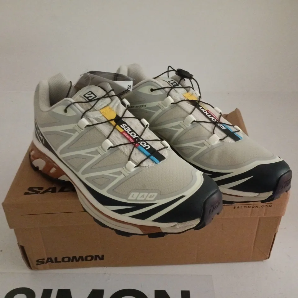 SALOMAN LUNAR ROCK/DARK SAPPHIRE/RUBBER TRAINERS UK 6.5 BOXED