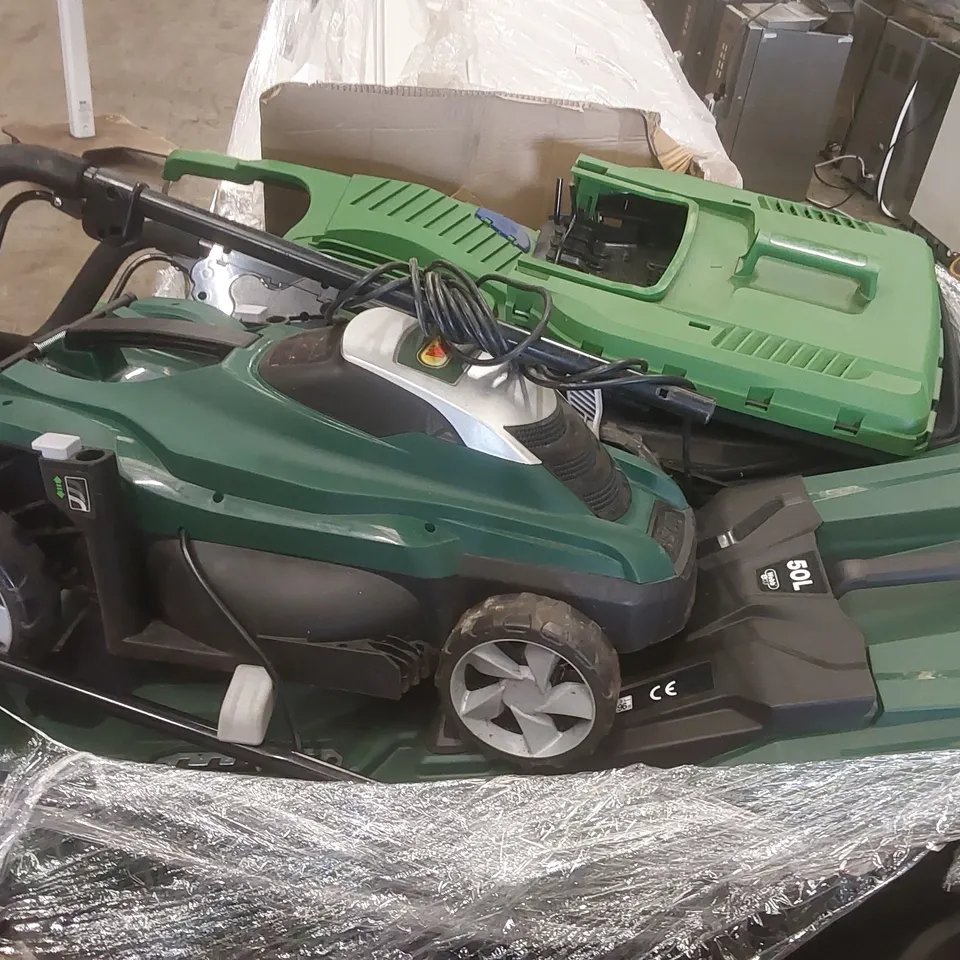 PALLET CONTAINING A VERY LARGE QUANTITY OF ASSORTED ELECTRIC GARDENING TOOLS