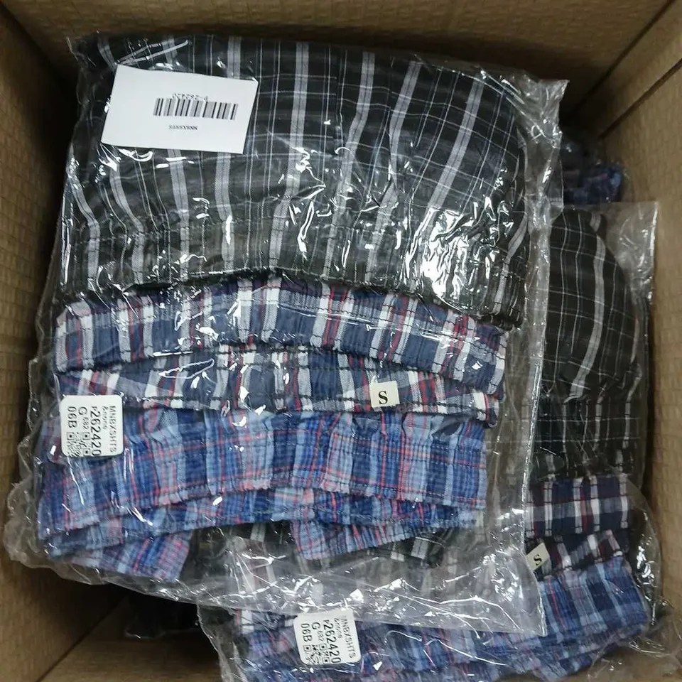 BOX OF APPROXIMATELY 13 MENS SHORTS - SIZE SMALL - VARIOUS COLOURS