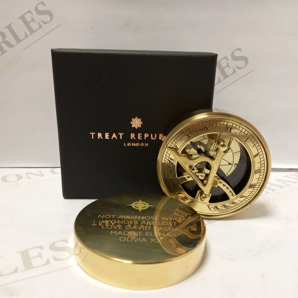 ICONIC ADVENTURER'S SUNDIAL COMPASS - PERSONALISED LID RRP £82.99