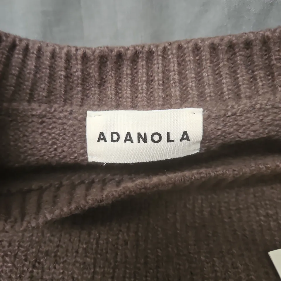 ADANOLA VARSITY BOUCLE OVERSIZED KNIT SWEATSHIRT – DARK COCOA BROWN/MARSHMALLOW - SMALL