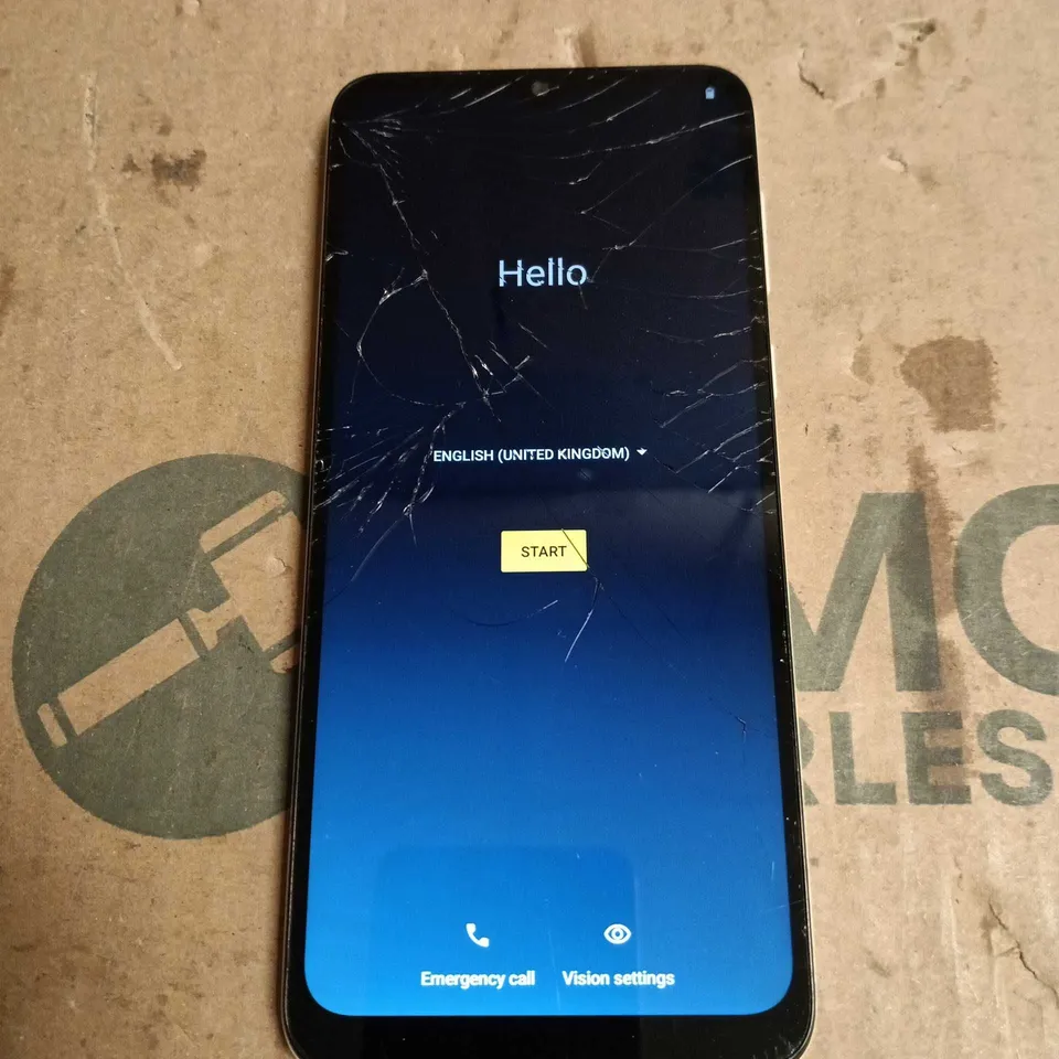 MOTOROLA MOTO E13 SMARTPHONE 