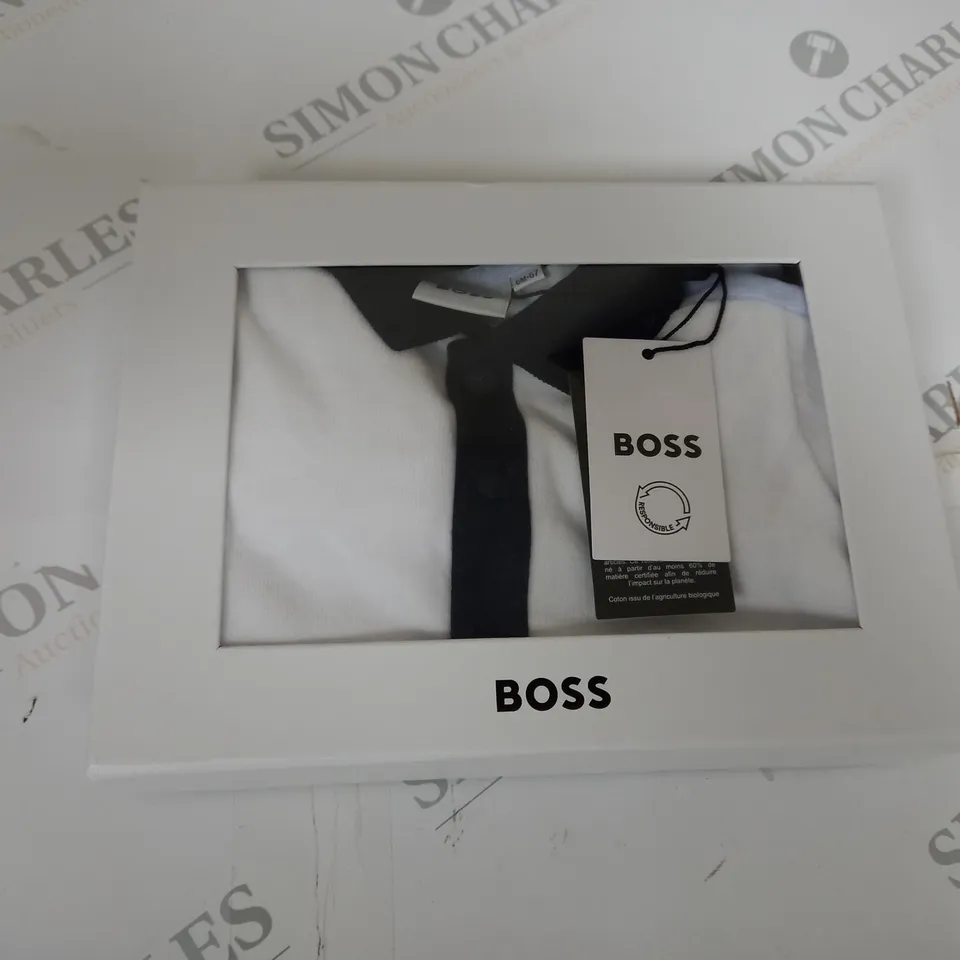 BOXED HUGO BOSS T-SHIRT SIZE 6 MONTHS
