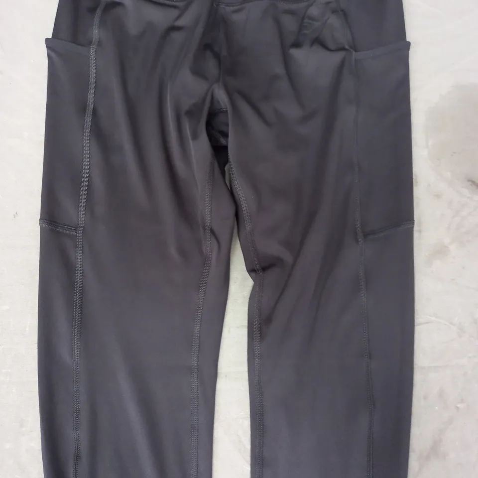 GYMSHARK POCKET LEGGINGS IN BLACK SIZE LARGE