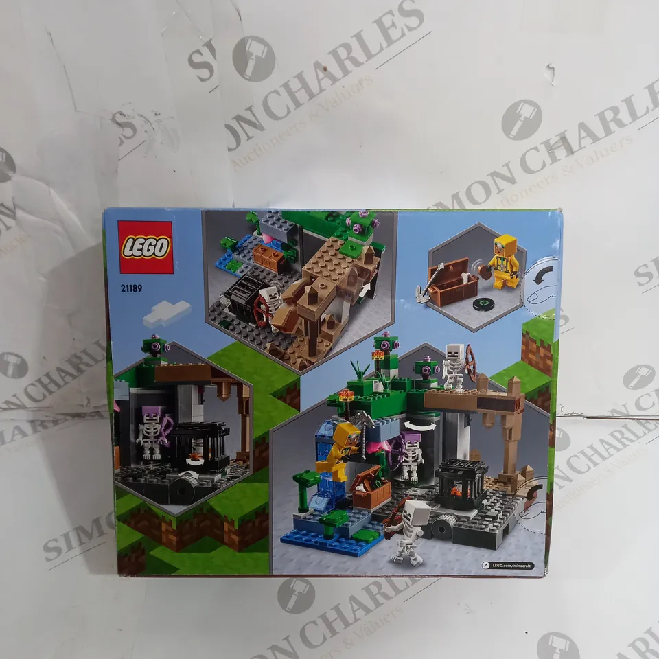 BOXED LEGO MINECRAFT THE SKELETON DUNGEON - 21189