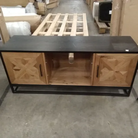 QUALITY DESIGNER INDUS RUSTIC OAK & PEPPERCORN MEDIA UNIT