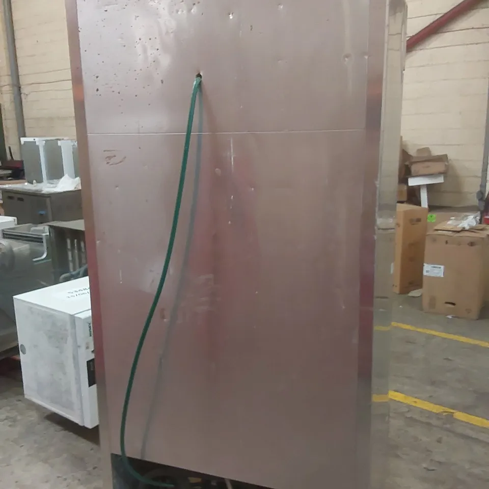 TRUE T-35 COMMERCIAL UPRIGHT REFRIGERATOR