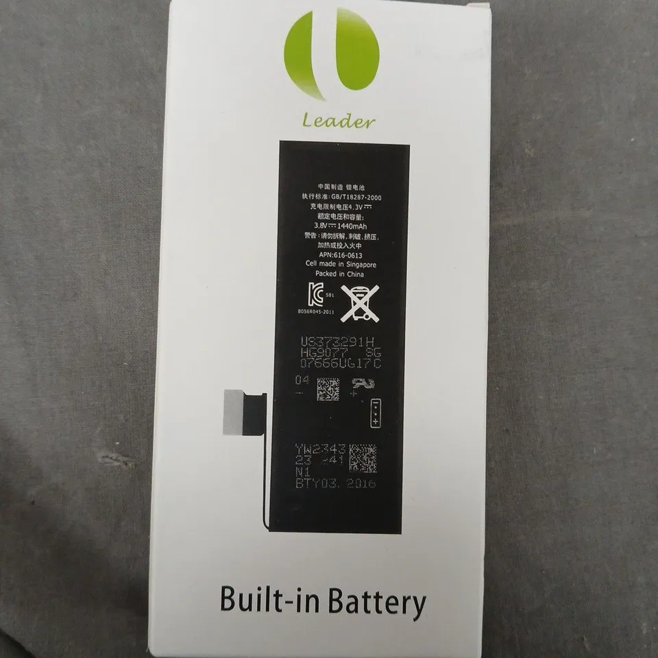 APPROXIMATELY 120 6S PLUS BUILT IN BATTERIES