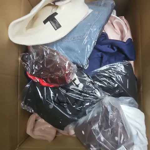 LARGE BOX OF APPROXIMATELY 25 ASSORTED CLOTHING ITEMS IN VARIOUS COLOURS, STYLES AND SIZES - COLLECTION ONLY
