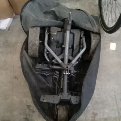 PRO RIDER ELECTRIC GOLF TROLLEY IN CARRY BAG