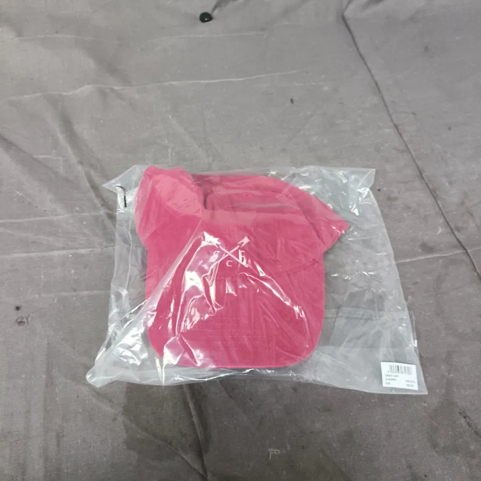 CREW CLOTHING COMPANY CAP CHERRY – ONE SIZE (O/S)