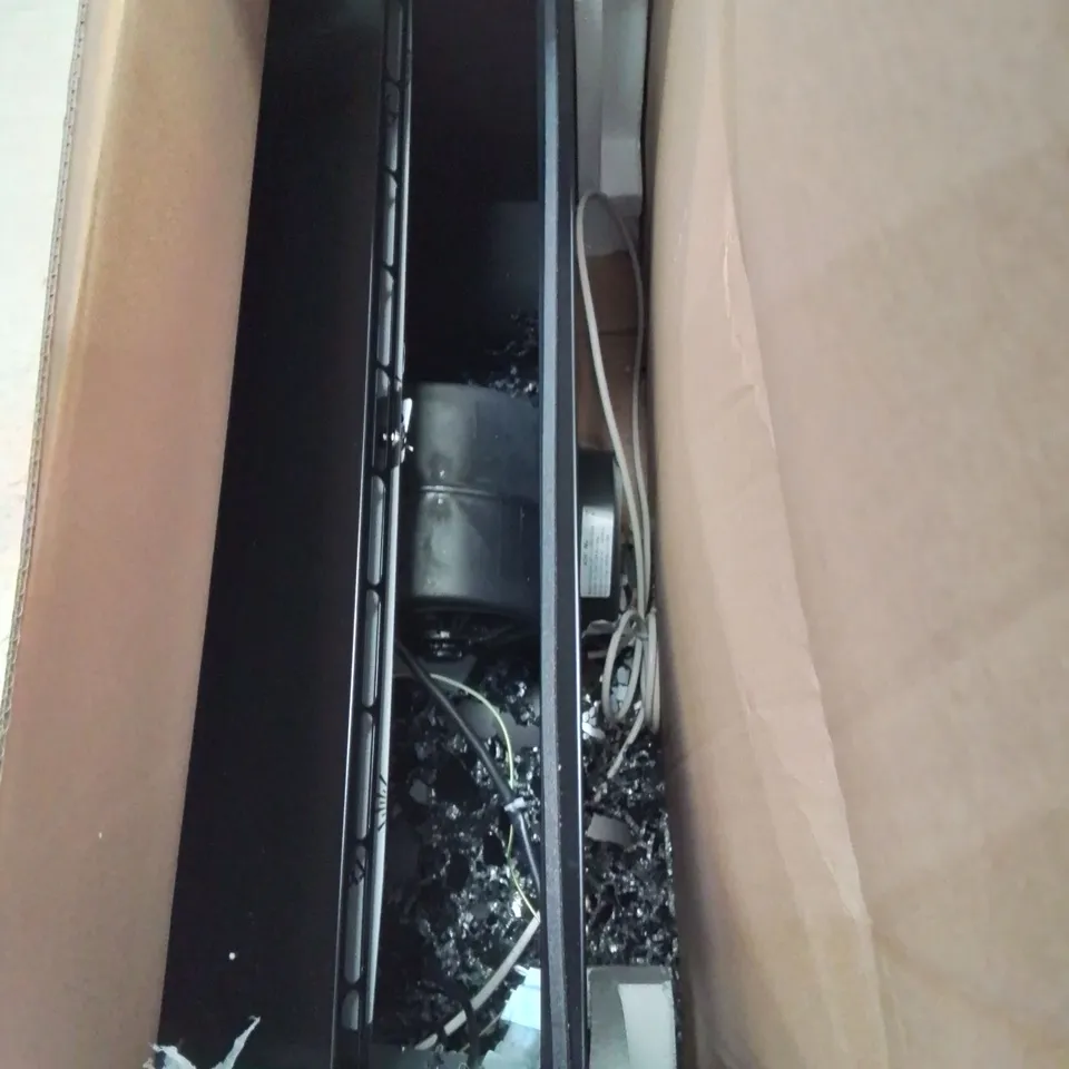 ZANUSSI 90cm ANGLED CHIMNEY COOKER HOOD - BLACK  Model ZFVX19K