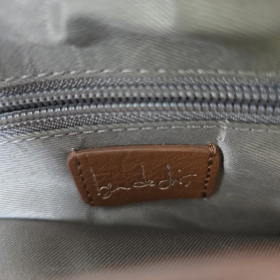 BEN DI LISSI BROWN HANDBAG
