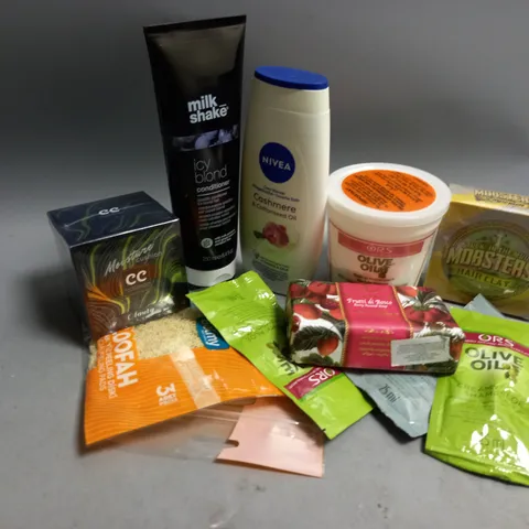 APPROXIMATELY 10 ASSORTED HEALTH AND BEAUTY PRODUCTS TO INCLUDE MILK SHAKE ICY BLOND CONDITIONER, OLAUTY MOISTURE CUSHION CC CREAM, NIVEA CAHSMERE & COTTONSEED OIL