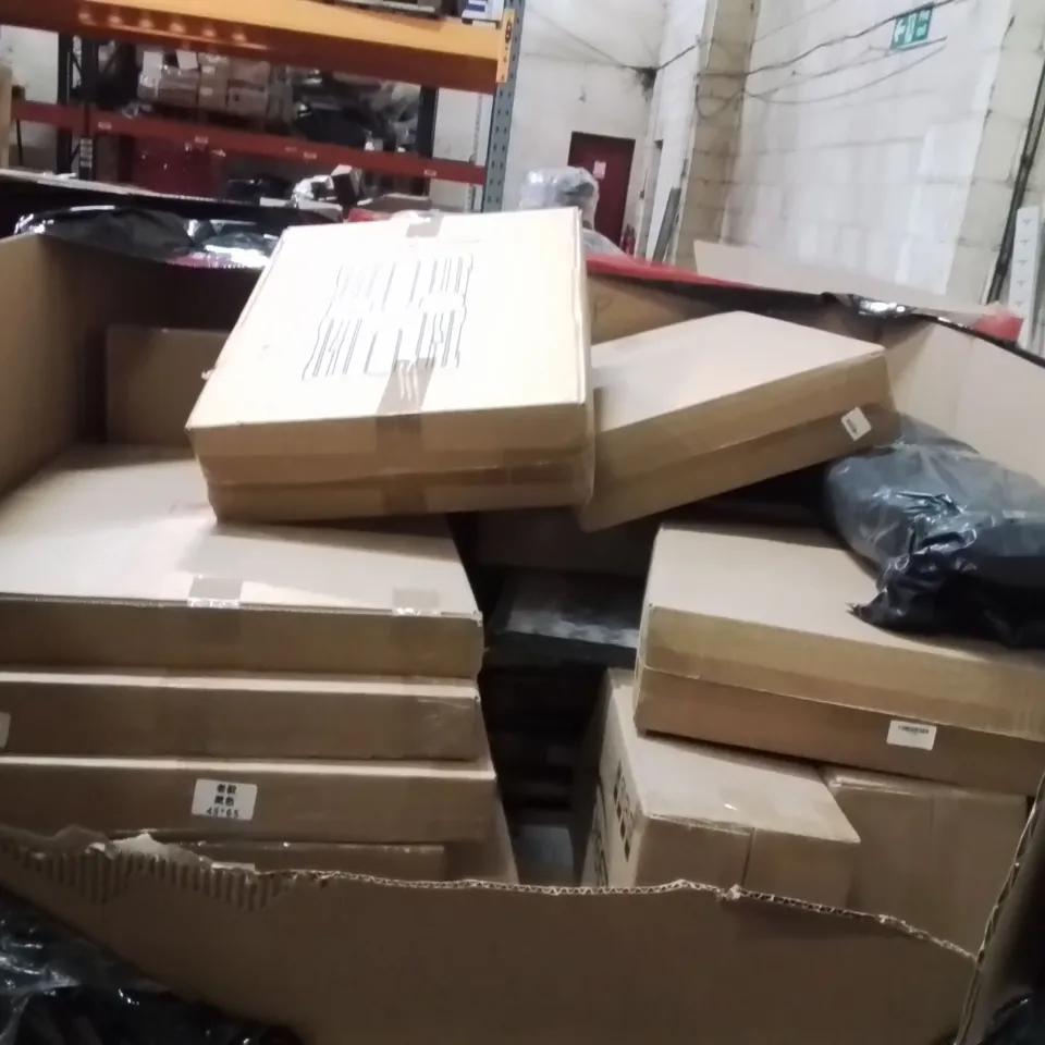 PALLET OF ASSORTED HOUSEHOLD GOODS AND PRODUCTS TO INCLUDE;LAPTOP DESK,ROLLER BLIND,TRAY TABLE 