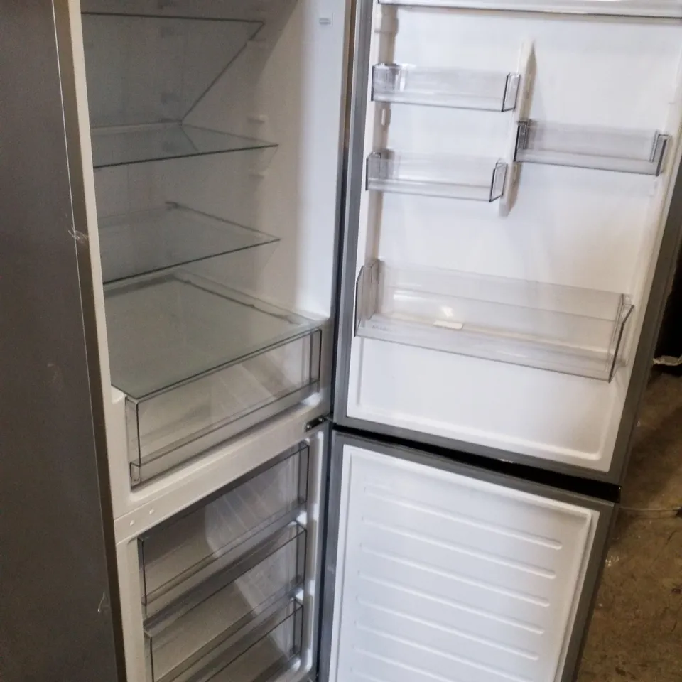 HOOVER FREESTANDING FRIDGE FREEZER SILVER - UNPROCESSED RAW RETURN