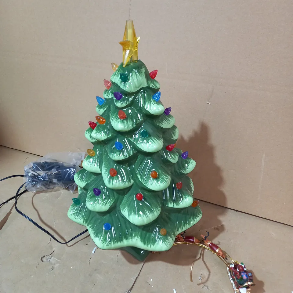 SANTA SLEIGH PRE-LIT CIRCLING CHARACTER NOSTALGIC TREE