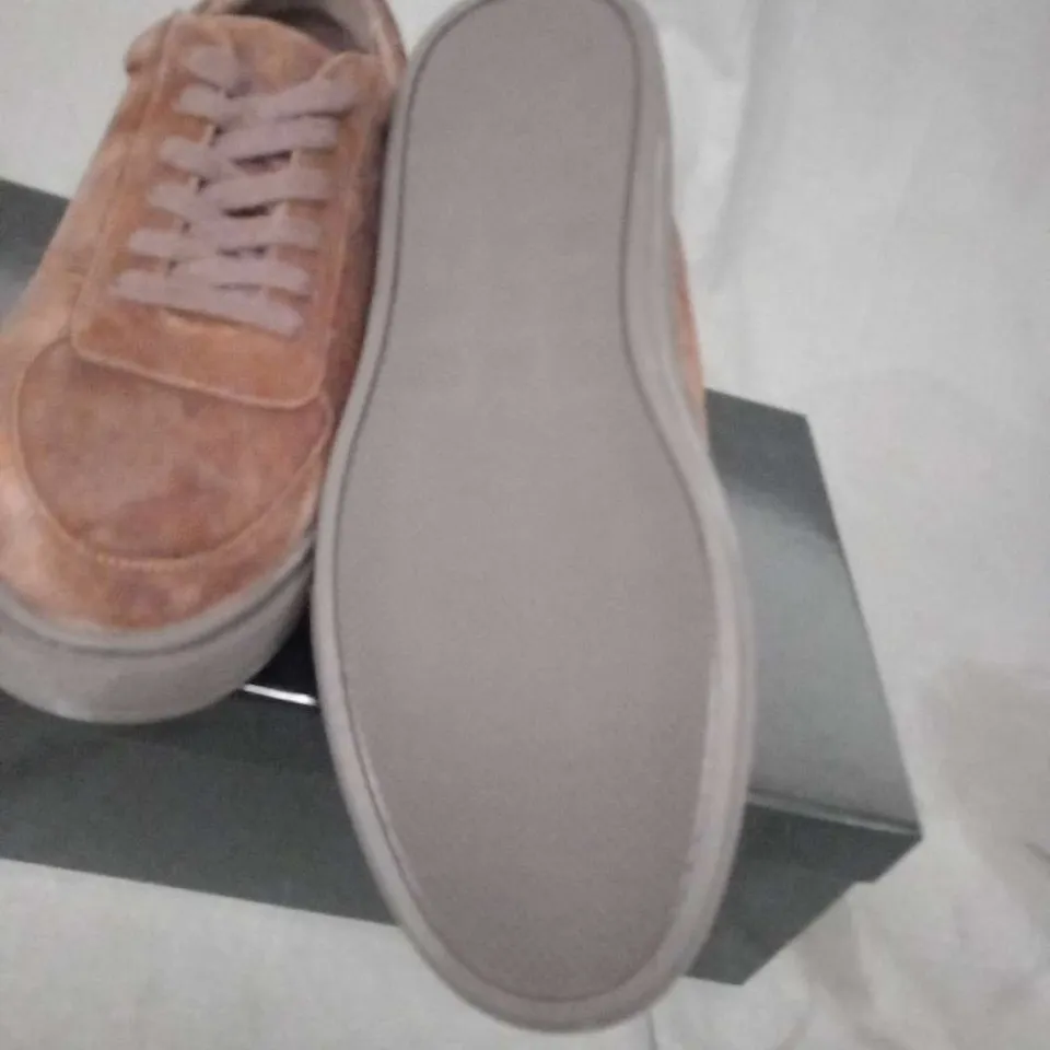 BOXED REMUS UOMO ENRICO BROWN SUEDE SIZE 44