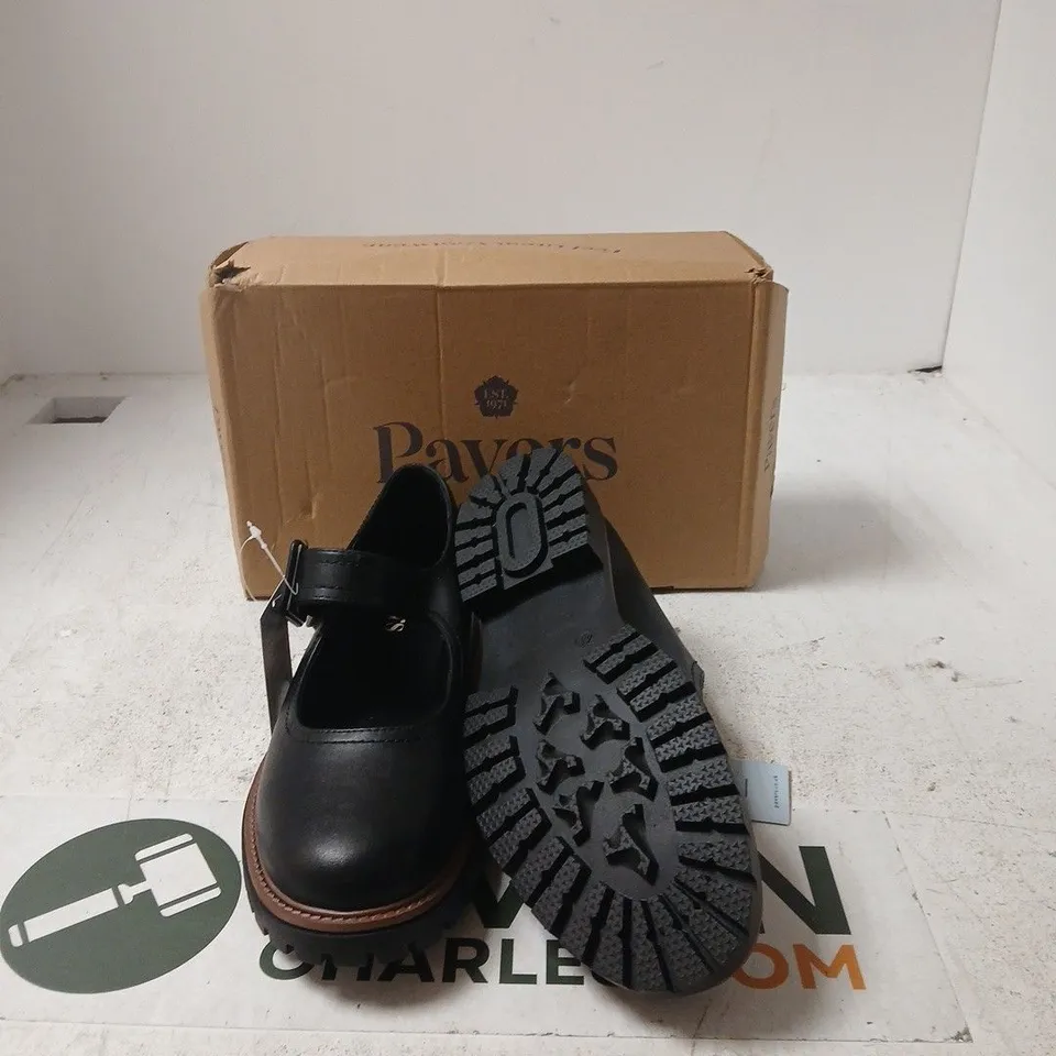 PAVERS BLACK LEATHER SHOES – UK 8 (EU 41) – BOXED
