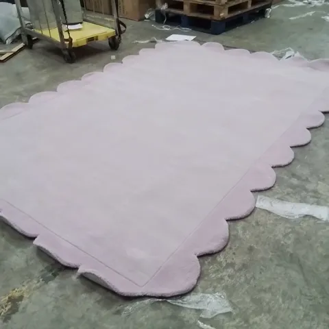 QUALITY DESIGNER AREA RUG - APPROXIMATELY 300X200CM