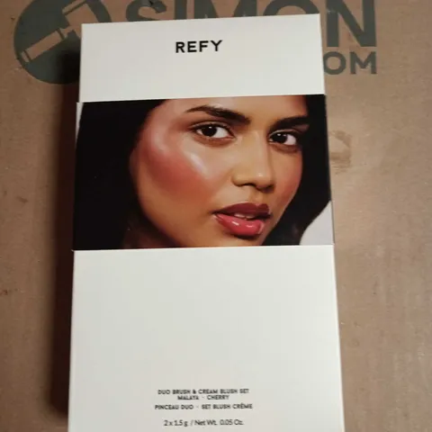 REFY DUO BRUSH & CREAM BLUSH SET – MALAYA CHERRY, 2 X 1.5 G