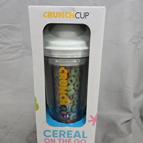 CRUNCHCUP CEREAL ON THE GO BOTTLE – BOXED