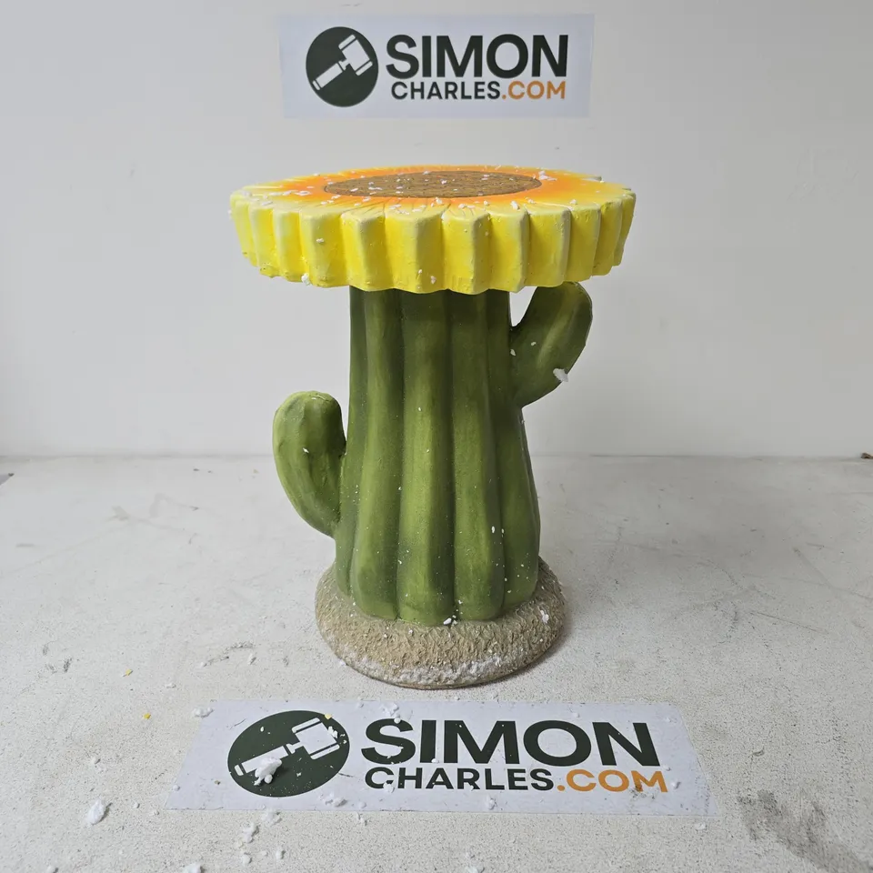 LIVMORE SCULPTURAL RESIN FLOWER CROWN ON A RIBBED SAGUARO CACTUS BASE STOOL