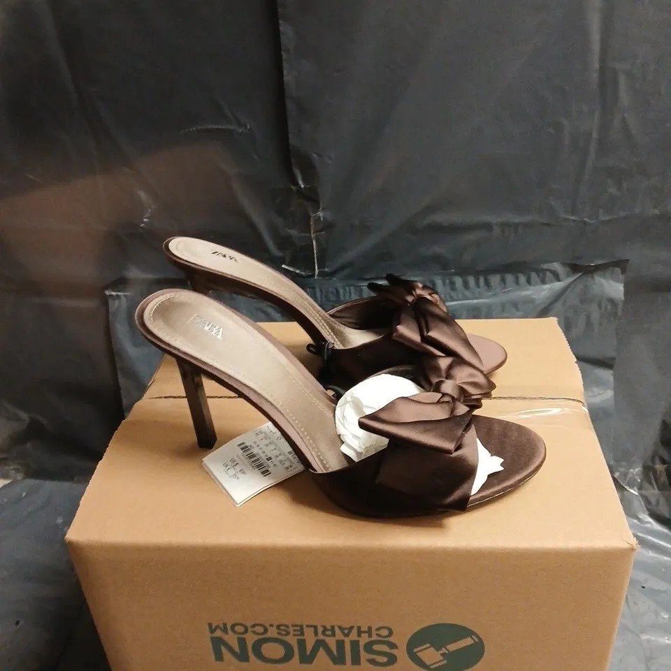 ZARA WOMEN'S BROWN SATIN BOW-DETAIL HEELED SANDALS EU 40
