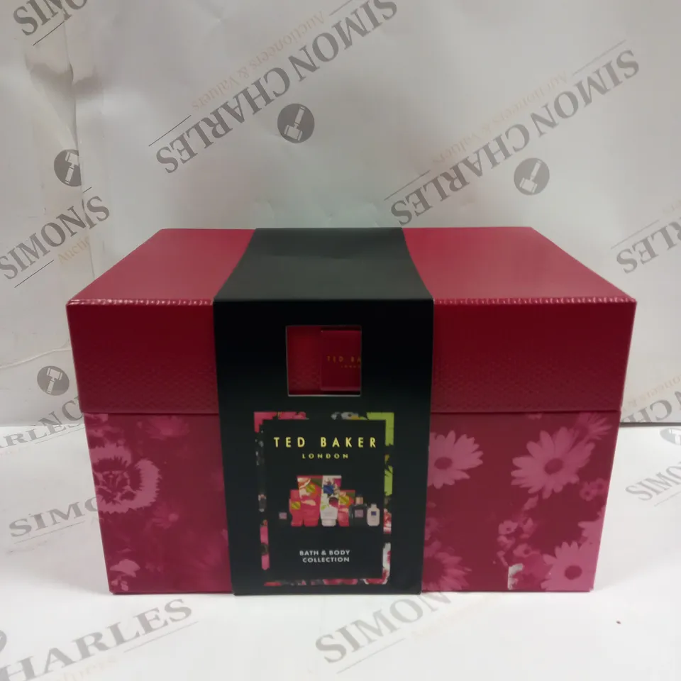 BOXED TED BAKER LONDON BATH & BODY COLLECTION GIFT SET 