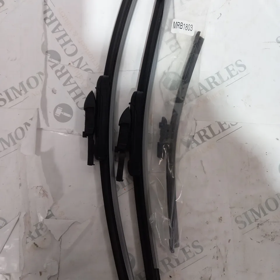 SET OF 3 WIPER BLADES 
