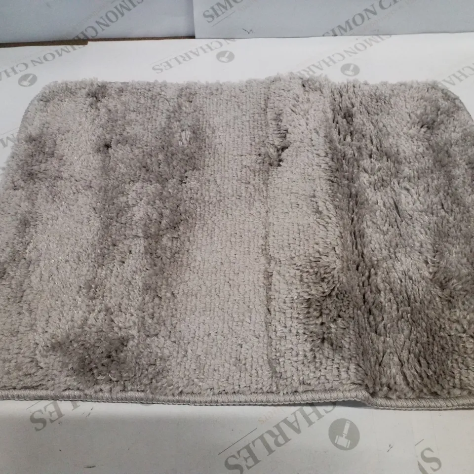 BRAND NEW PACO HOME LAGOS 750 BATH MAT IN GREY - 40×55CM