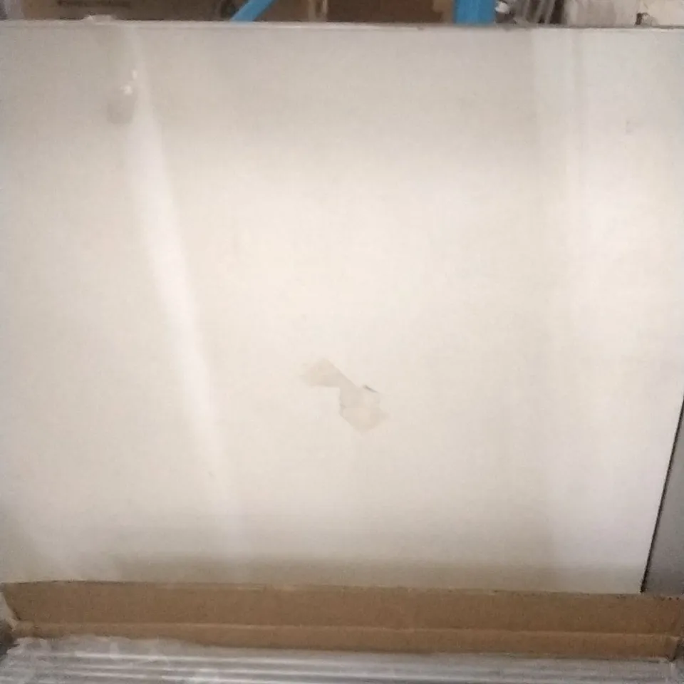 BOXED FOOD TRAY WITH WHEELS