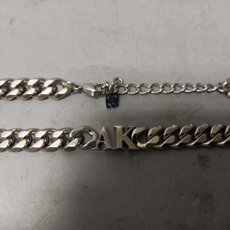 BOXED ABBOTT LYON CUSTOM INITIAL CHAIN NECKLACE IN SILVER