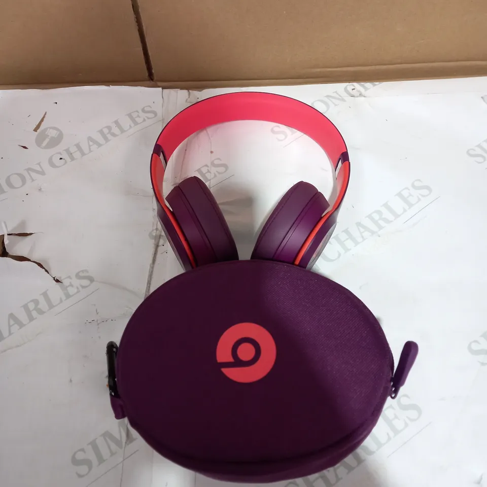 BEATS SOLO3 WIRELESS HEADPHONES MAGENTA