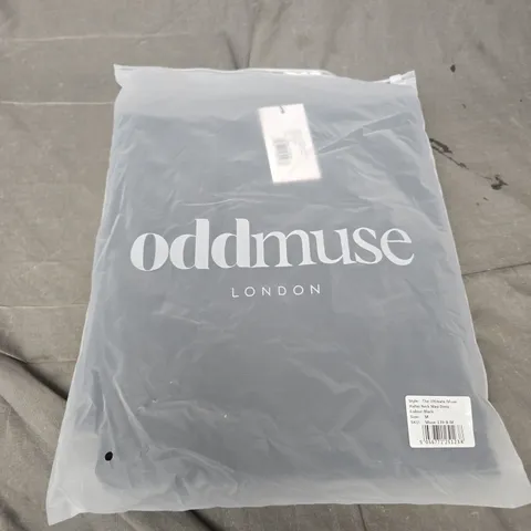 ODDMUSE THE ULTIMATE MUSE HALTER NECK MAXI DRESS - SIZE M