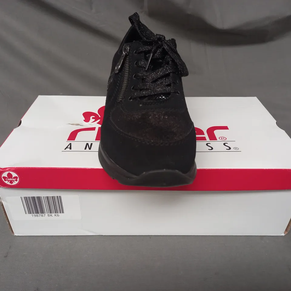 BOXED PAIR OF RIEKER ZIP TRAINERS IN BLACK SIZE 6