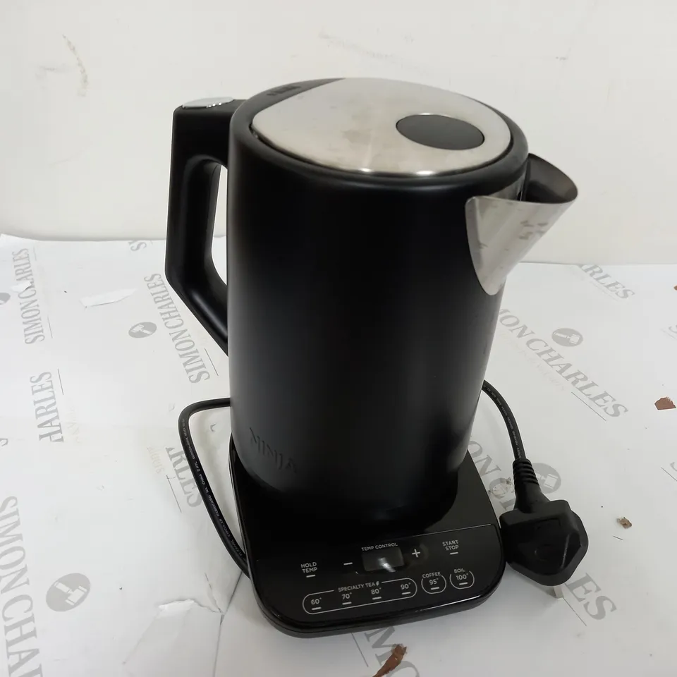 NINJA PERFECT TEMPERATURE KETTLE KT200UK