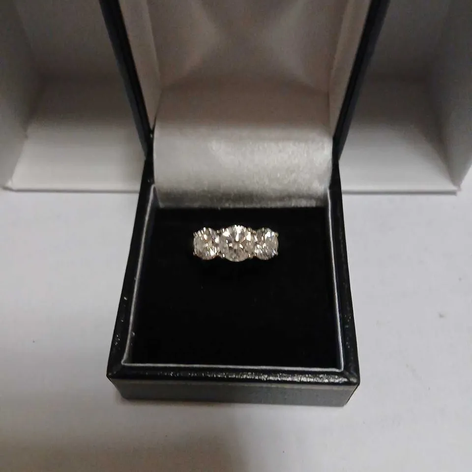 FIRE LIGHT 2.5CT LAB GROWN DIAMOND TRILOGY RING PLATINUM