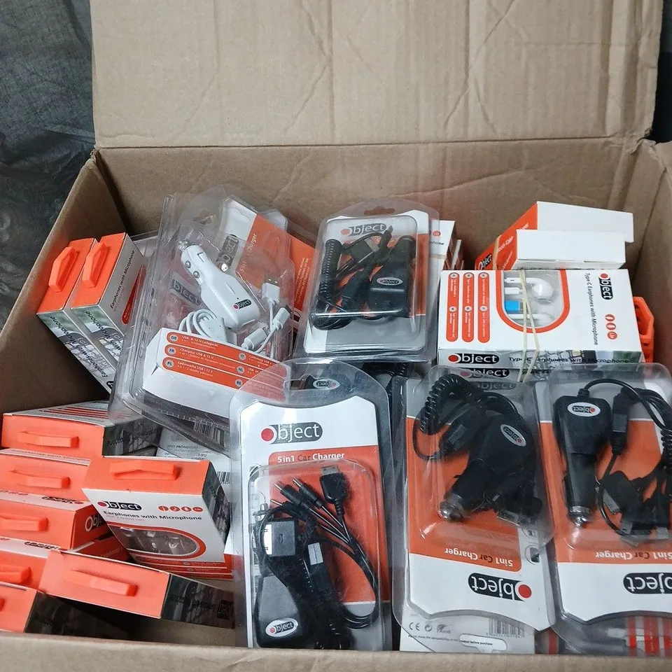 BOX OF APPROXIMATELY 30 ASSORTED ITEMS INCLUDING BLUETOOTH EARBUDS PRO , ICABLE EARPHONES  AND EARPHONES WITH MICROPHONE 