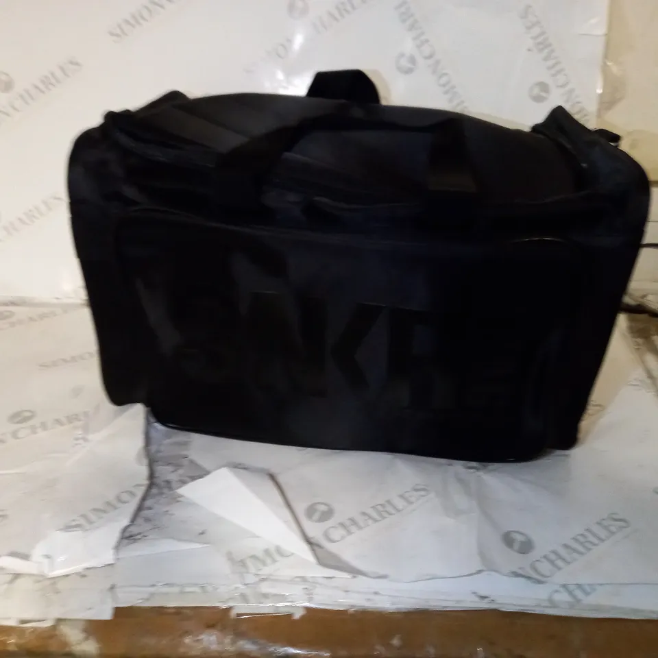 SNKR BAG BY SNEAKER MYTH