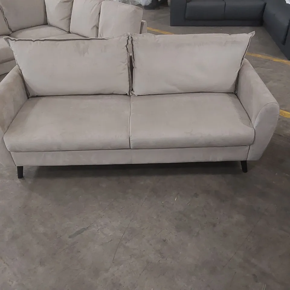 QUALITY DESIGNER 3-SEATER VELVET SOFA 