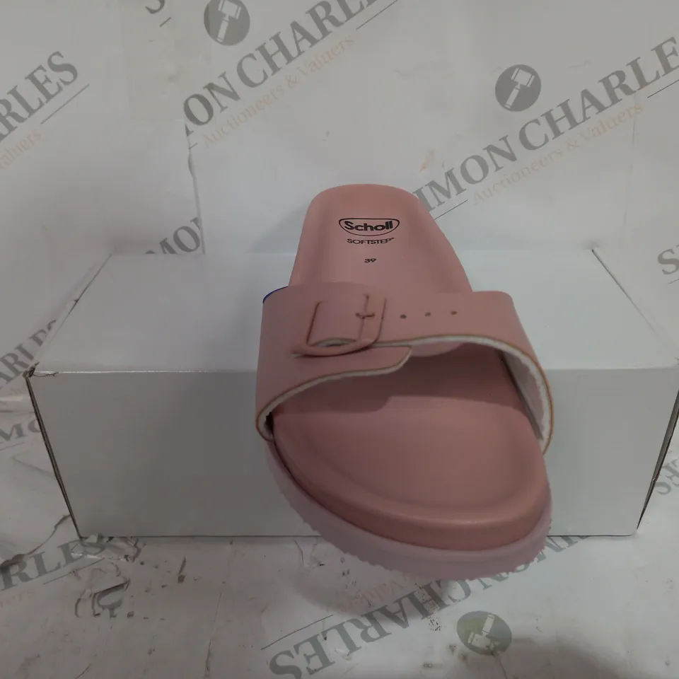 BOXED SCHOLL THICK PADDED OPEN TOE SANDAL - SIZE 6