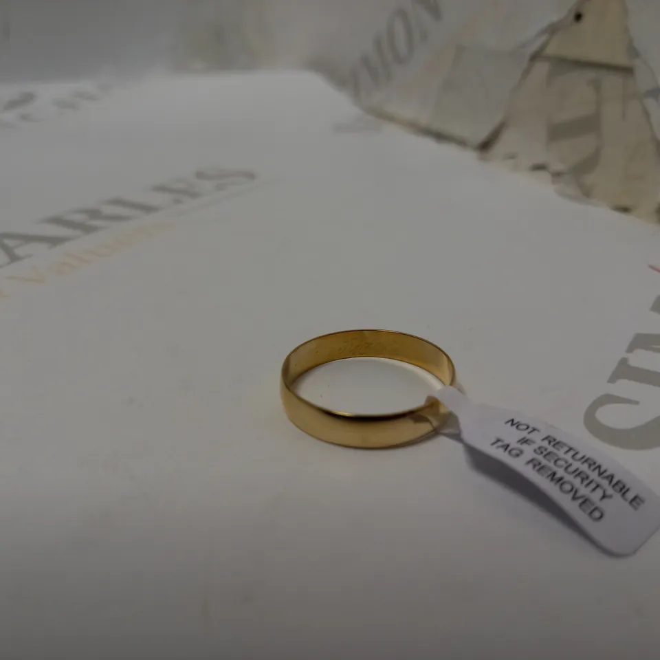 9CT YELLOW GOLD PERSONALISED BAND RING  RRP £199