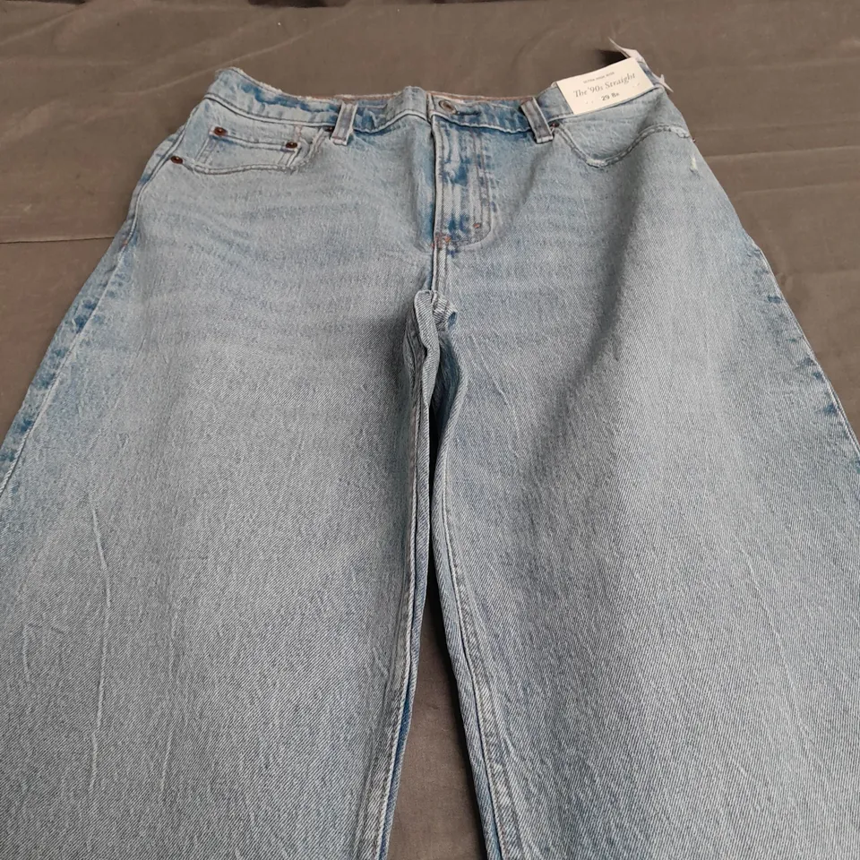 ABERCROMBIE & FITCH UTRA HIGH RISE 90S STRAIGHT JEANS - SIZE 29/8R