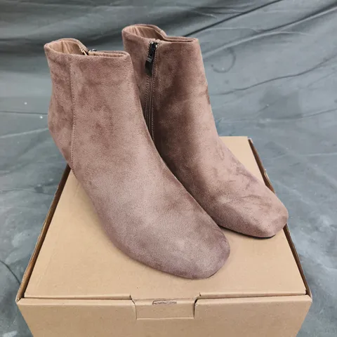 SPOT ON TAUPE MICROFIBER ANKLE BOOTS β UK 5