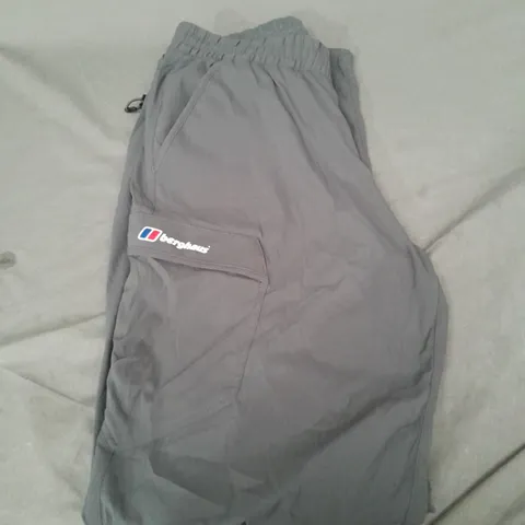 BERGHAUS CARGO TROUSERS SIZE W32