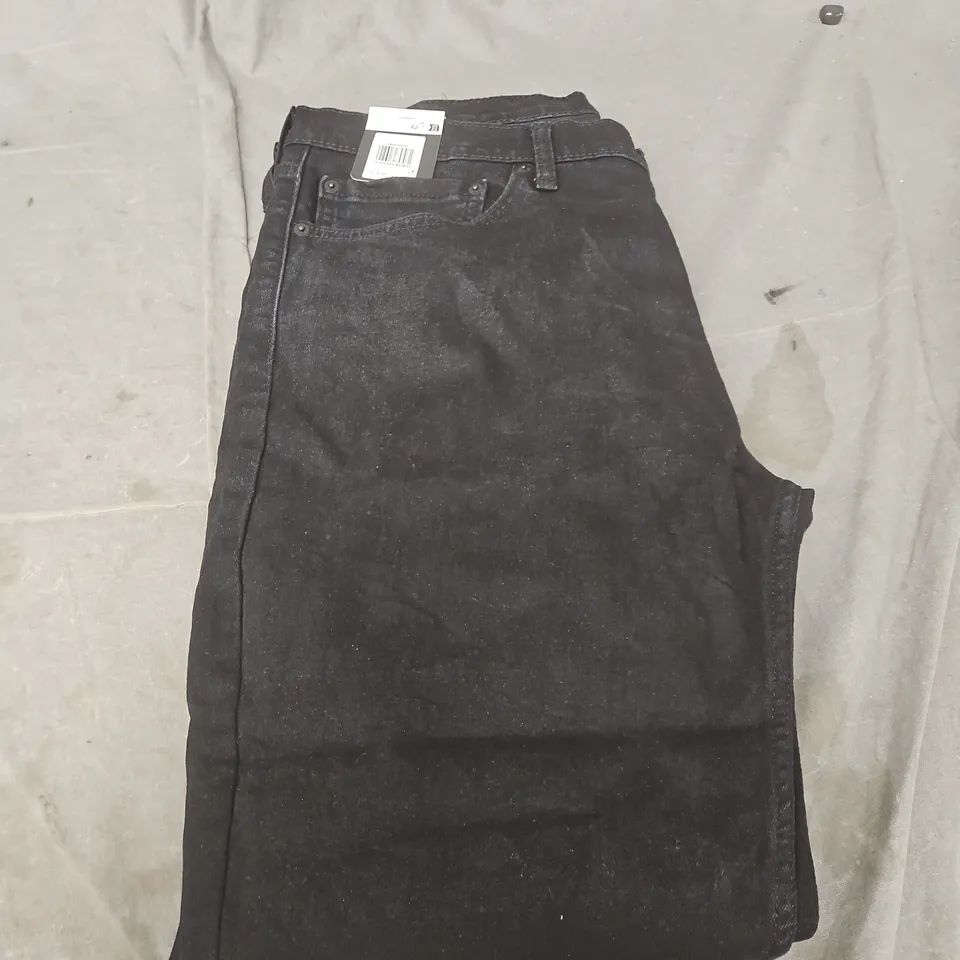 LEVI'S JEANS - DARK DENIM, UK 32 X 30